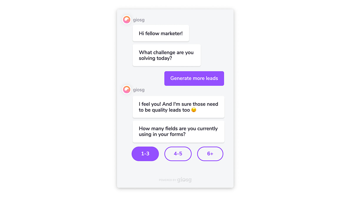 giosg chatbot greeting a visitor and starting ac onversation